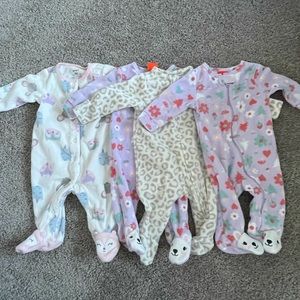 5 fleecy footies